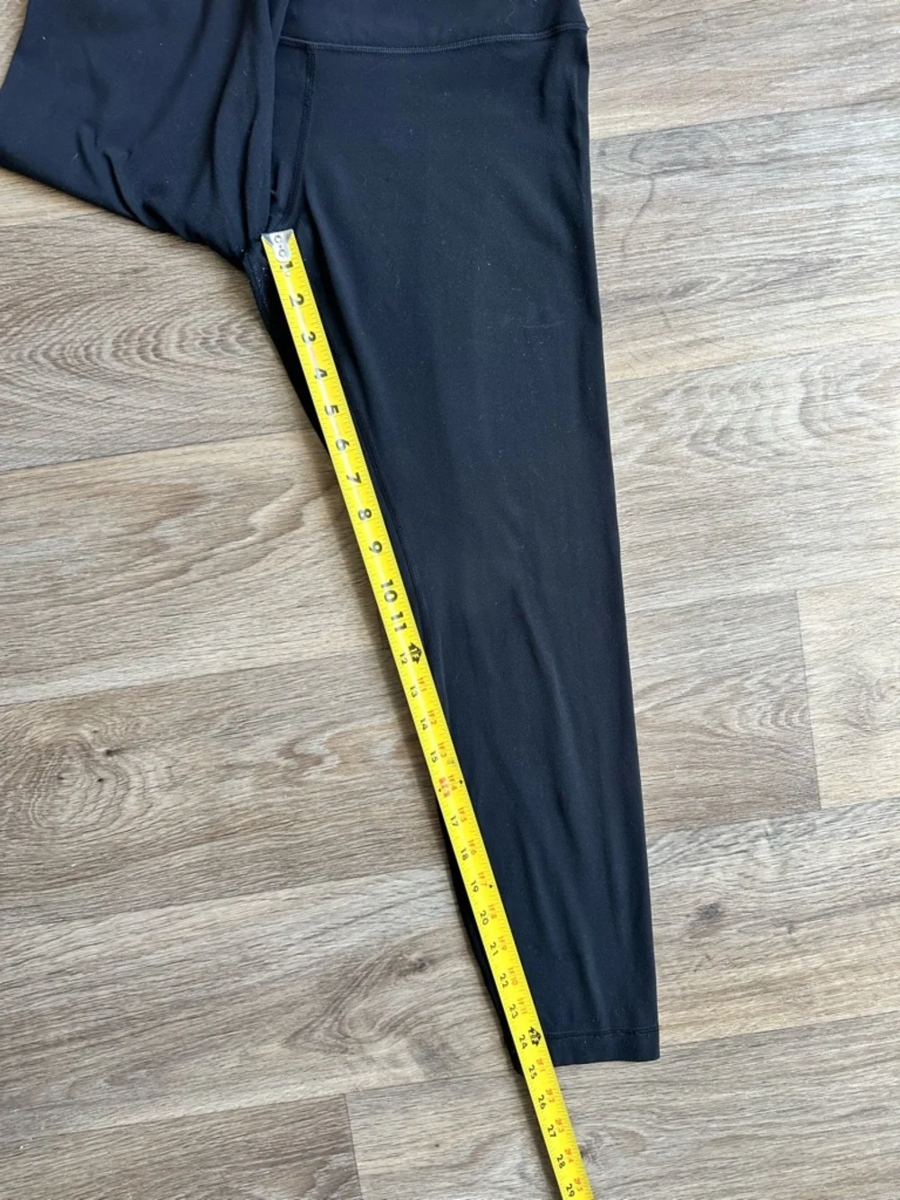 Lululemon Black Leggings Size 8 High Rise Athletic Yoga Pants - Picture 10 of 11